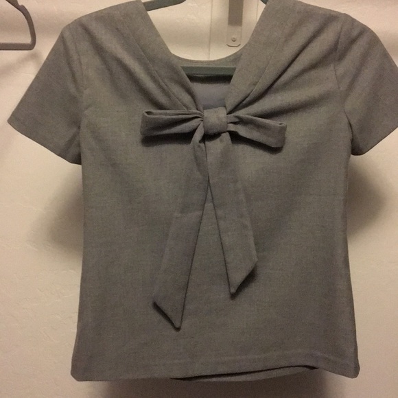 Gray Bow Back Shell - Picture 2 of 3